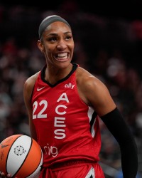 阿贾统治攻防两端：常规赛场均23.4分10.2篮板3.1助攻3.9抢断盖帽